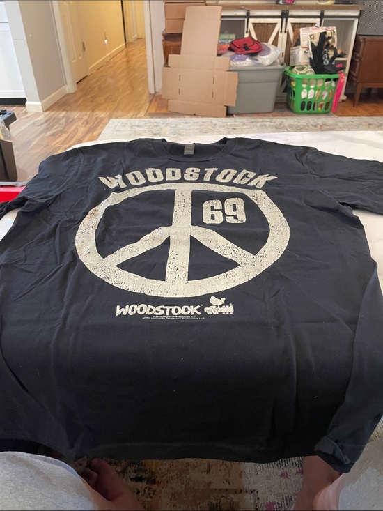 Tops - Woodstock t-shirt